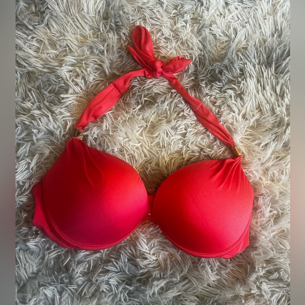 Victoria Secret Swim Top 36C